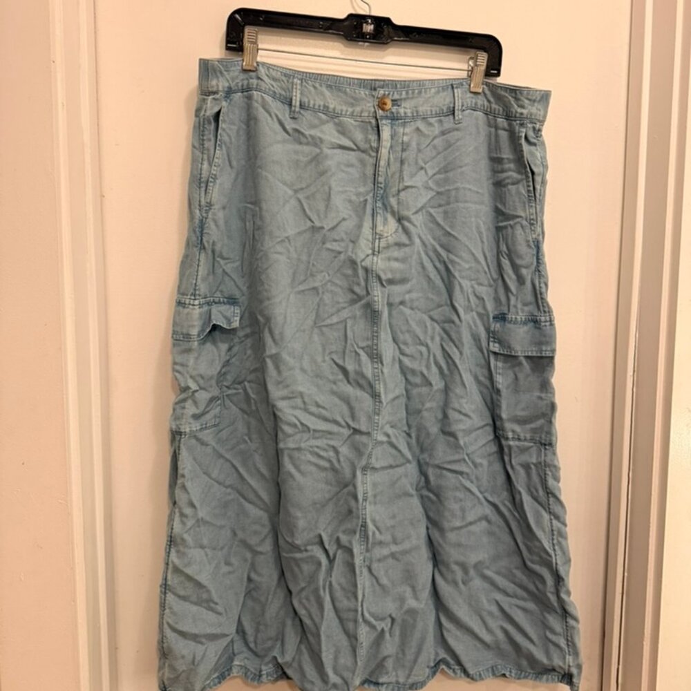 J.Jill light denim linen long skirt tags on Large Harborside